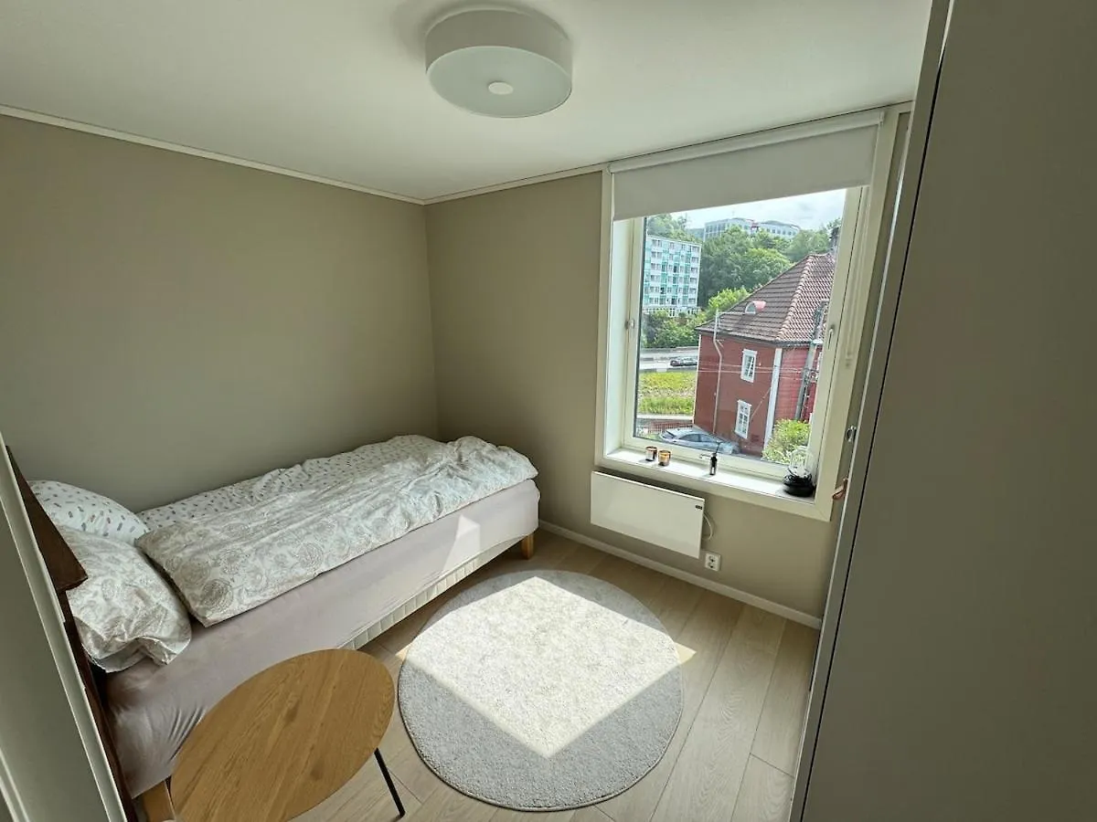 アパート ベルゲンPanoramic Views And Garden!アパートメント ノルウェー